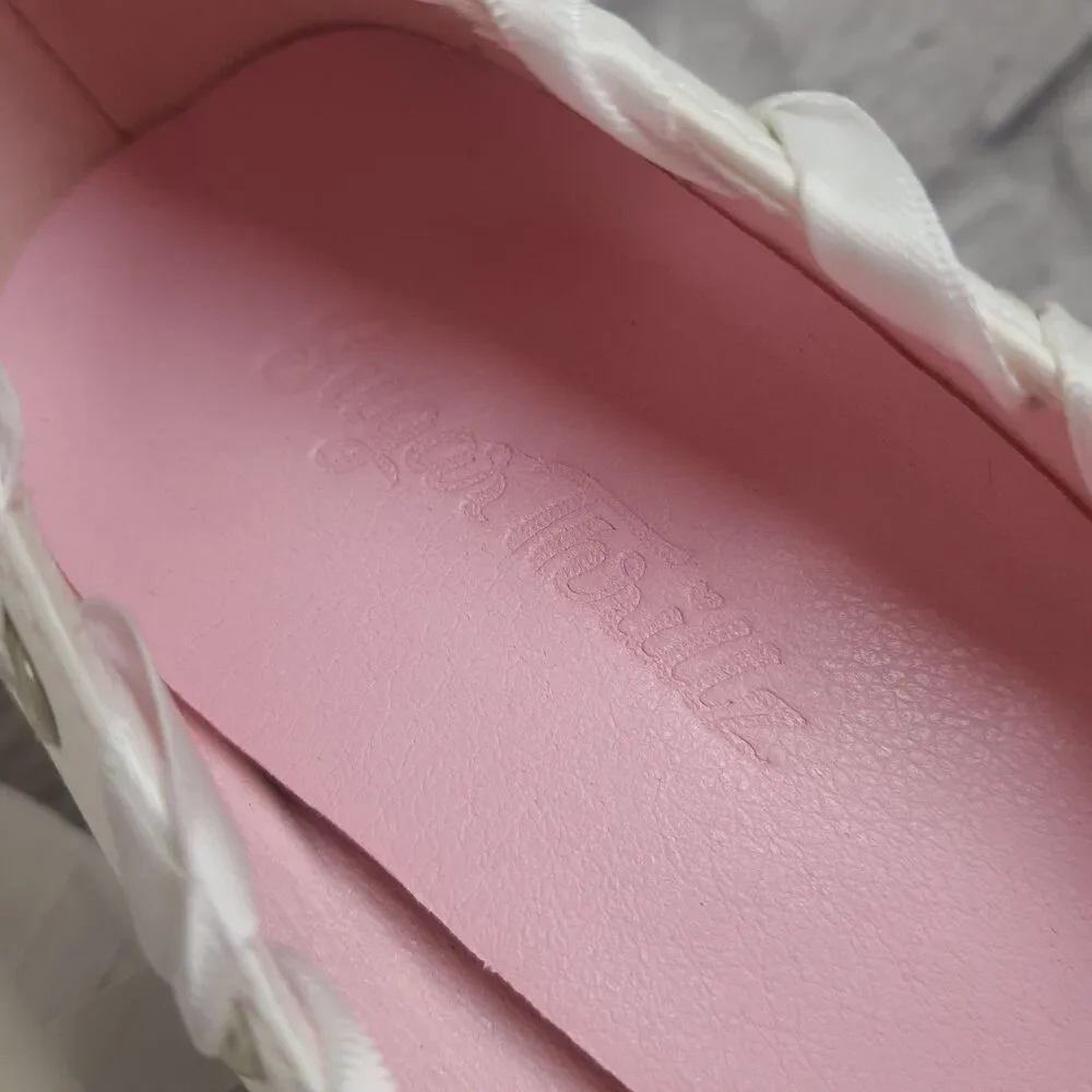 Dolls Kill really scuffed